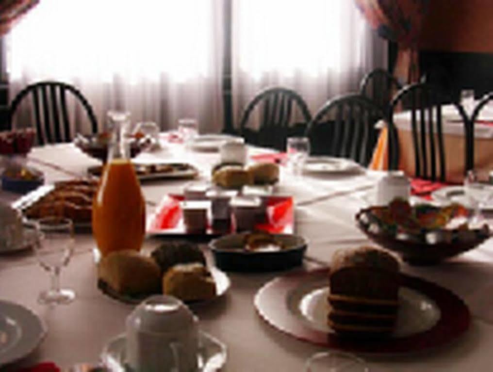 Arcantis Hotel Metropole Chatel-Guyon Restoran foto